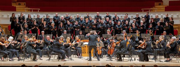 The SCO Chorus and Orchestra confucted by Maxim.