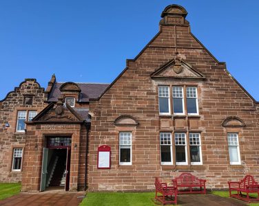 Cumnock town hall on a sunny day